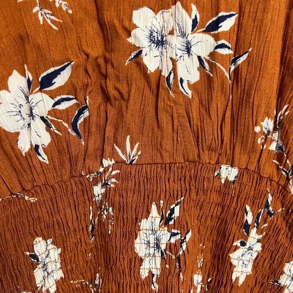 Paper Crane floral crop blouse - Picture 3 of 4